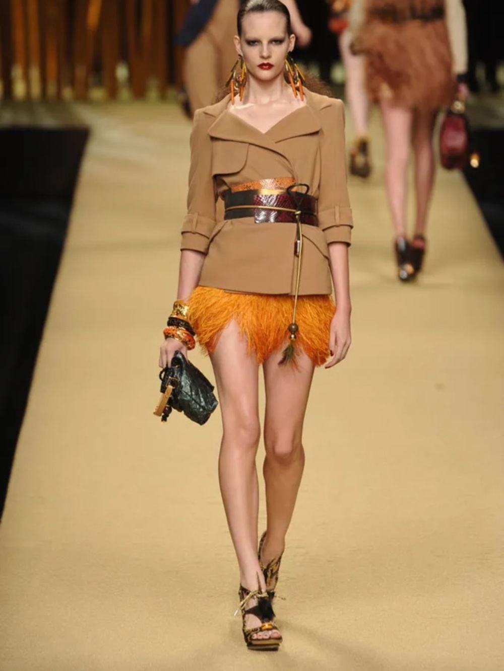 Louis Vuitton Spring 2009 Runway Feather Skirt